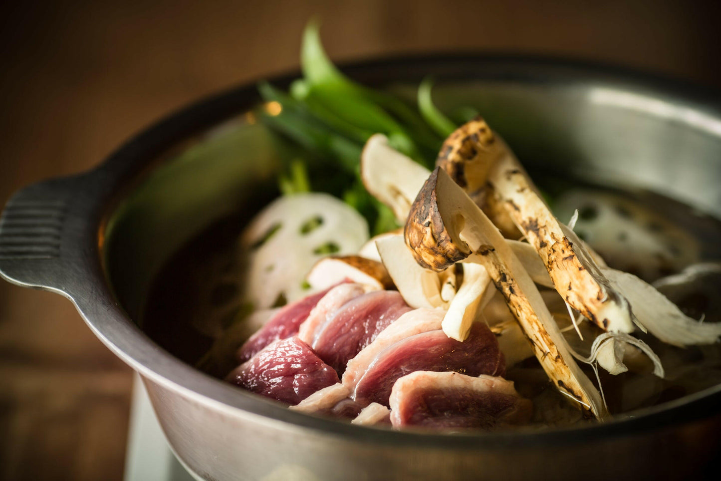 ［鴨鍋］【秋鍋】秋薫る・河内鴨の松茸鍋　～藤乃工房謹製 生二八そば付～